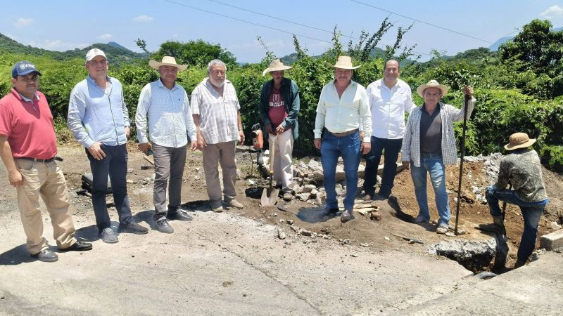 REHABILITACIÓN DEL SISTEMA DE AGUA EN LA COMUNIDAD DE HUIXTITLA.